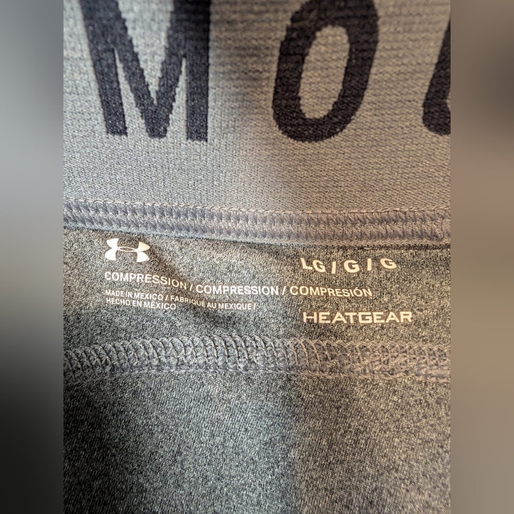 Under Armour Charcoal Leggings - Picture 4 of 10